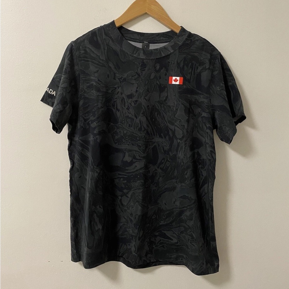 Lululemon Team Canada Tshirt